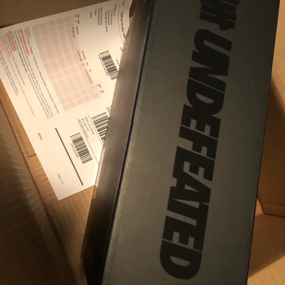 Nike Air Max 90 UNDEFEATED